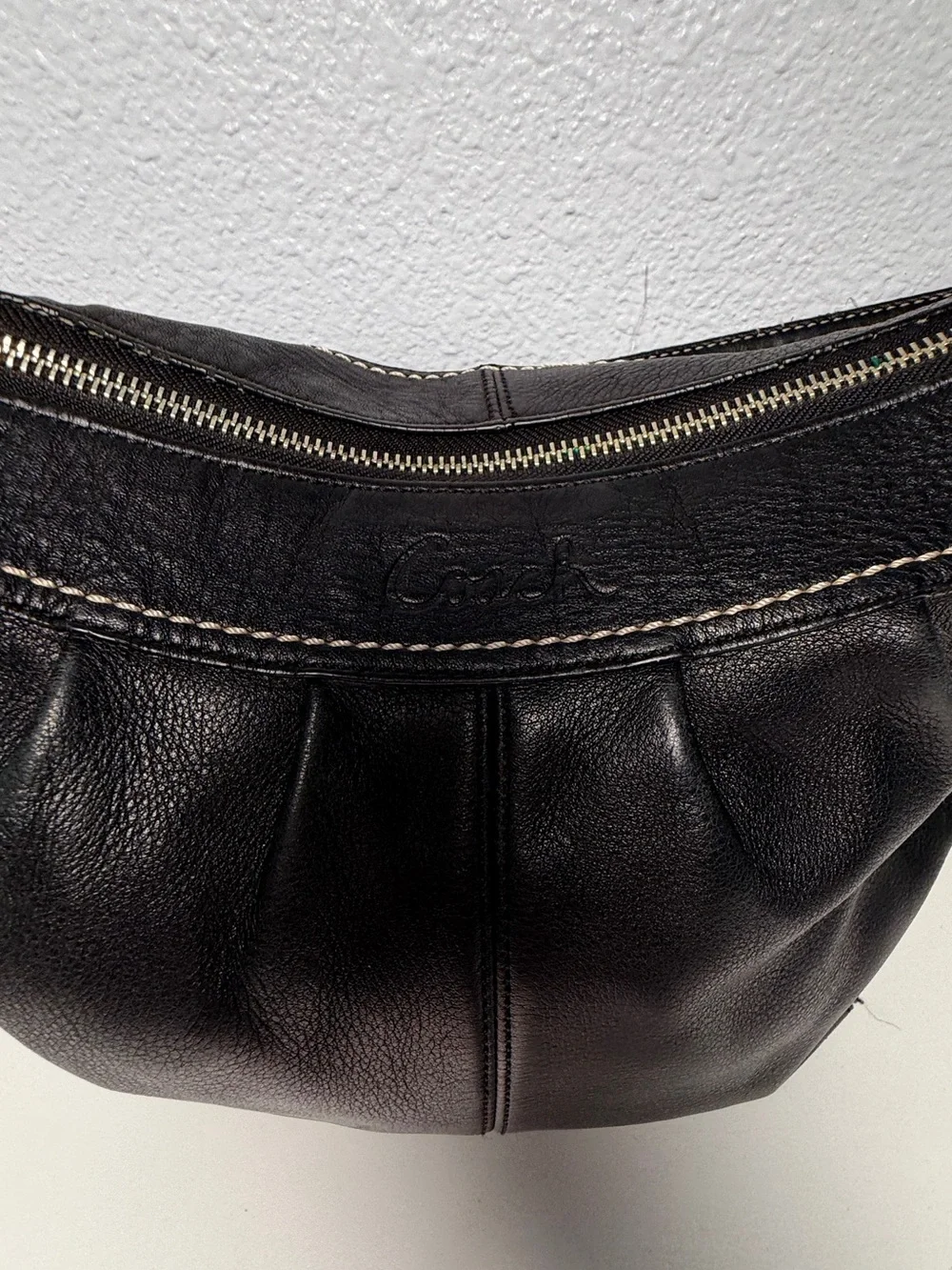 Coach Black Leather Hobo Shoulder Bag Slouchy Zip Top Purse Classic